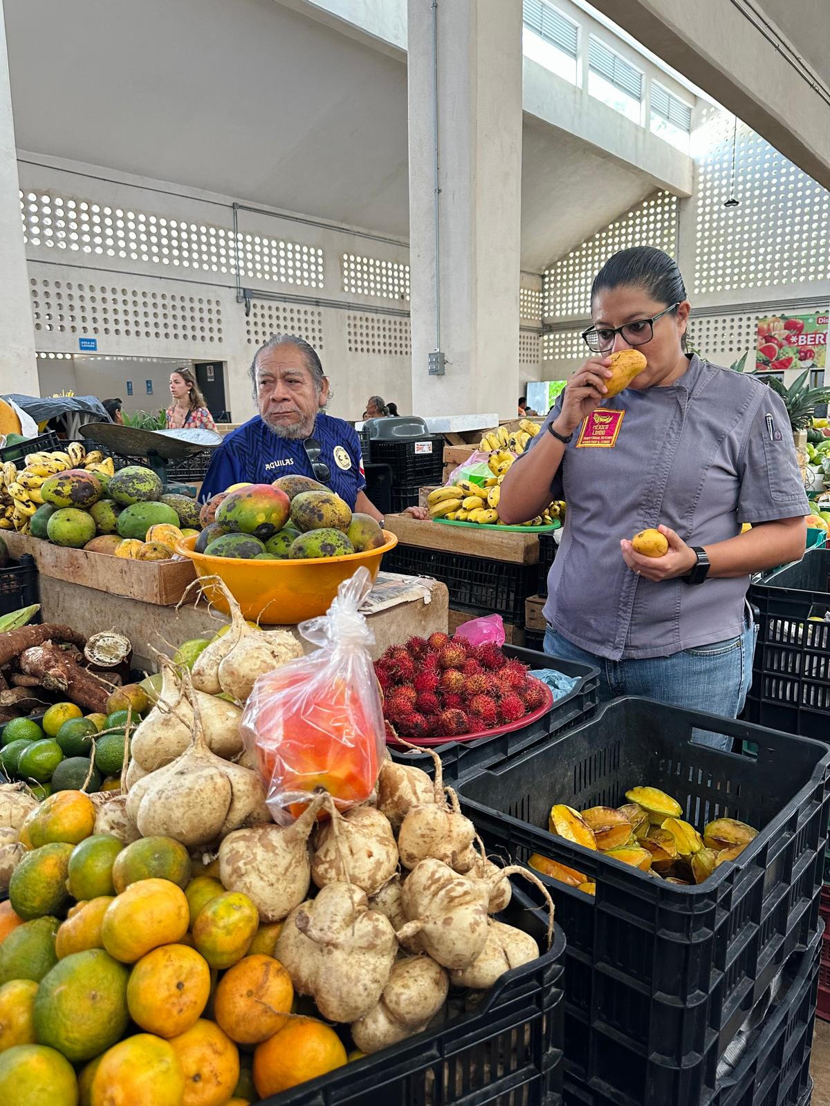 visit the Valladolid Market